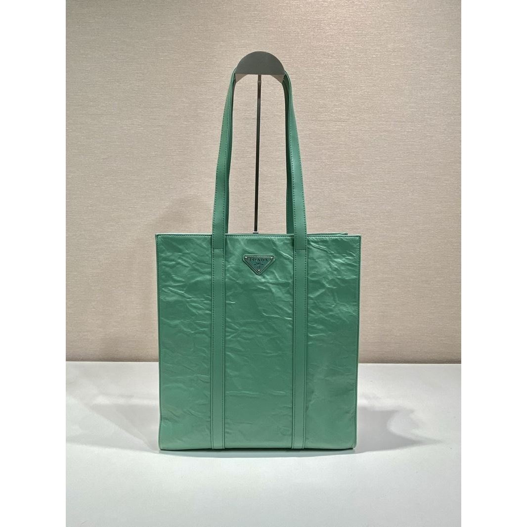 Prada Shopping Bags - Click Image to Close